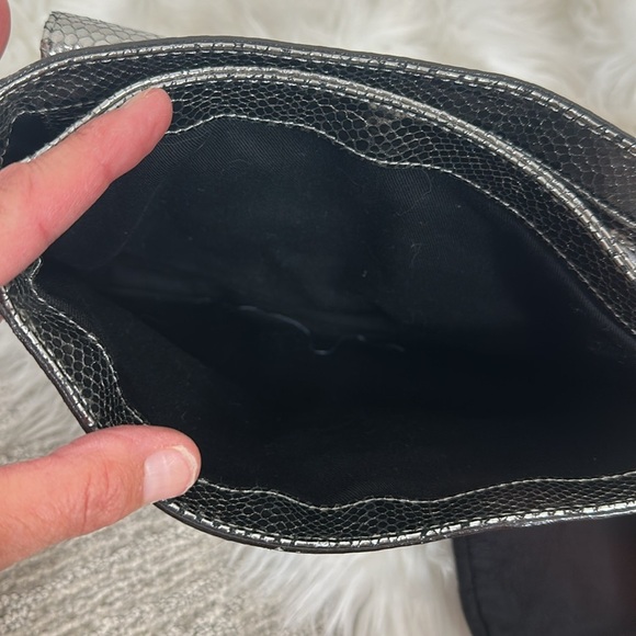 Jill Stuart Silver Embossed Chain Shoulder Bag - Picture 9 of 11